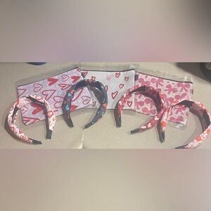 4 head bands and 3 makeup bags